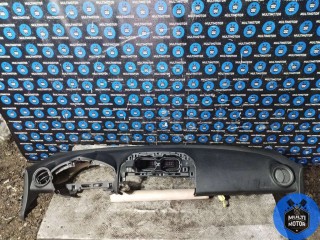 Панель передняя салона (торпедо) Toyota RAV4 2005-2008