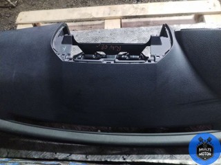 Панель передняя салона (торпедо), Toyota RAV4 2005-2008