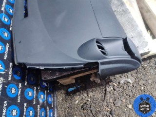 Панель передняя салона (торпедо), Toyota Yaris 2005-2009