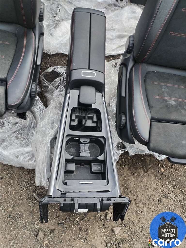 Салон (комплект сидений) Mercedes B W247 2018-2022, хетчбэк 5 дв., левый руль, фото 10