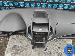 Панель передняя салона (торпедо), Opel Zafira 2008-2014