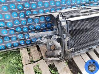 Передняя панель крепления облицовки (телевизор), Audi A6 Allroad 2000-2006