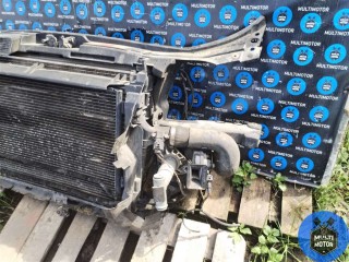 Передняя панель крепления облицовки (телевизор), Audi A6 Allroad 2000-2006