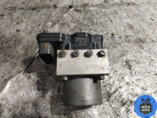 Блок ABS Toyota RAV4 2010-2016