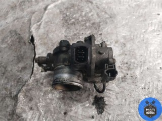 Заслонка дроссельная, Toyota Avensis 2000-2003