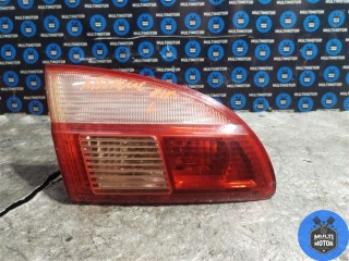 Фонарь крышки багажника левый, Toyota Avensis 2000-2003