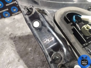 Фонарь крышки багажника правый, Toyota RAV4 2010-2016