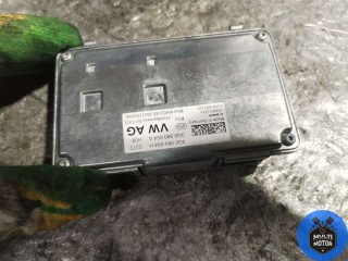 Камера переднего вида, ориг. номер 3Q0980654H, Volkswagen Golf Sportsvan 2017-2020