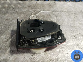 Фонарь крышки багажника правый, ориг. номер 5G9945094H, Volkswagen Golf 2017-2019
