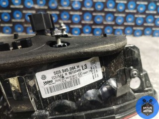 Фонарь крышки багажника правый, ориг. номер 5G9945094H, Volkswagen Golf 2017-2019
