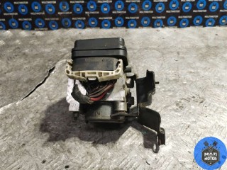 Блок ABS, ориг. номер 4451071030, Toyota Hilux 2005-2008