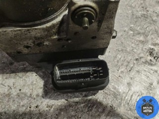 Блок ABS, ориг. номер 4454042040, Toyota RAV4 2003-2005