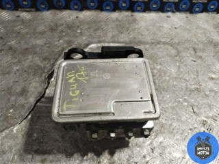 Блок ABS, ориг. номер 5Q0614517CE, Volkswagen Tiguan 2011-2019
