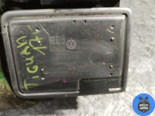 Блок ABS, ориг. номер 5Q0614517CE, Volkswagen Tiguan 2011-2019