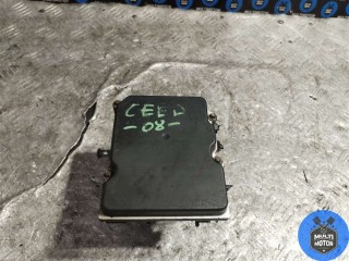 Блок ABS, ориг. номер 0265950938, Kia Ceed 2006-2010