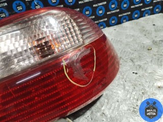 Фонарь задний правый, Toyota Avensis 2000-2003