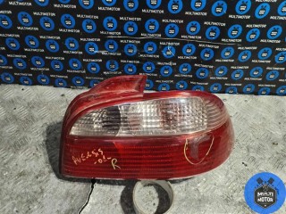 Фонарь задний правый, Toyota Avensis 2000-2003