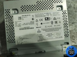 Магнитола, ориг. номер 6V0035871D, Skoda Fabia 2014-2018