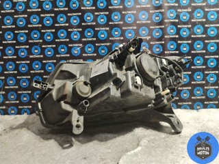Фара правая, Renault Sandero Stepway 2009-2014