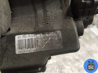 Фара правая, ориг. номер 921023U250, Kia Sportage 2010-2014
