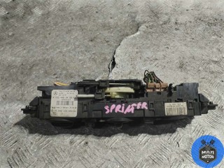 Блок управления печки/климат-контроля, ориг. номер A0004463428, Mercedes Sprinter 2000-2006