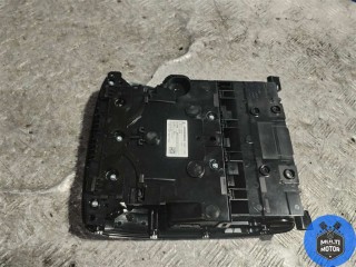 Фонарь салона (плафон), ориг. номер A0009000924, Mercedes B W247 2018-2022