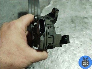Педаль газа, ориг. номер 180022703R, Renault Sandero Stepway 2013-2018