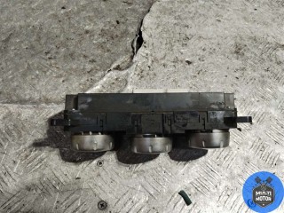Блок управления печки/климат-контроля, ориг. номер MN123598, Mitsubishi L200 2006-2011