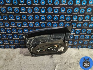 Фонарь задний правый, Toyota Prius 2005-2011