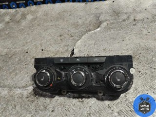 Блок управления печки/климат-контроля, ориг. номер 3T0820047AH, Skoda Yeti 2009-2014