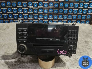 Магнитола, ориг. номер A2038700589, Mercedes C W203 2004-2008