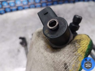 Форсунка, ориг. номер 0445110177, Mercedes C W203 2000-2004