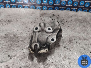 Кронштейн двигателя, ориг. номер 9805300680, Peugeot 308 2013-2017