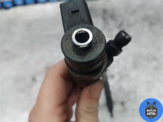 Форсунка, ориг. номер 0445110177, Mercedes C W203 2000-2004
