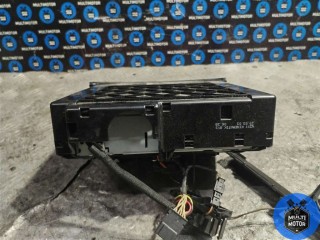 Кнопка аварийной сигнализации, ориг. номер A2116800552, Mercedes E W211 2002-2006