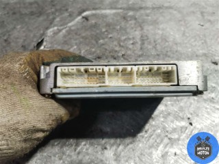 Блок управления двигателем, ориг. номер 8966105460, Toyota Avensis 2000-2003