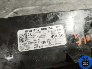 Блок комфорта, ориг. номер 5Q0937086BL, Volkswagen Golf 2017-2019