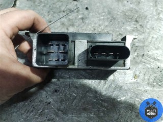 Реле накала свечей, ориг. номер 8200558438, Renault Scenic 2006-2009