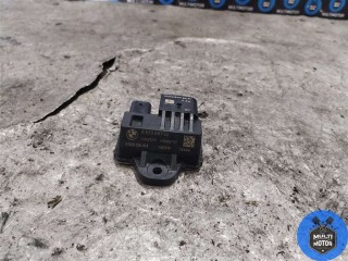 Реле накала свечей, ориг. номер 8570087, BMW 3 F30/F31/GT F34 2011-2016