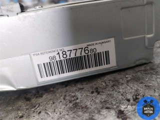 Блок радио, ориг. номер 9818777680, Opel Combo 201-2024