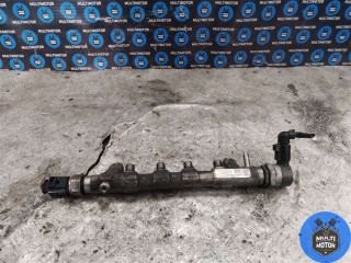 Топливная рампа, ориг. номер 057130764H, Volkswagen Passat 2011-2015