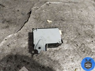 Блок управления бесключевым доступом, ориг. номер 897B042011, Toyota RAV4 2010-2016