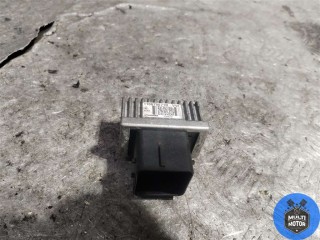 Реле накала свечей, ориг. номер 110678071R, Renault Sandero Stepway 2013-2018