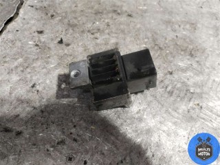 Реле накала свечей, ориг. номер 110678071R, Renault Sandero Stepway 2013-2018
