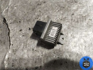 Реле накала свечей, ориг. номер 110678071R, Renault Sandero Stepway 2013-2018