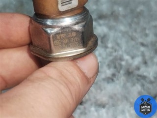 Датчик давления топлива, ориг. номер 03C906051H, Volkswagen Golf 2003-2009