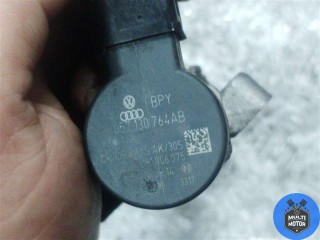 Топливная рампа, ориг. номер 057130764AB, Volkswagen Passat 2011-2015
