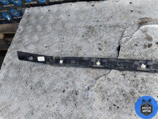 Молдинг (накладка кузовная), ориг. номер 98186969, Opel Combo 201-2024