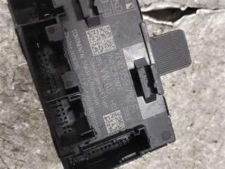 Блок управления двери передней правой, ориг. номер 7N0959792F, Skoda Yeti 2009-2014