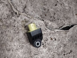 Датчик удара, ориг. номер 8983133050, Toyota RAV4 2010-2016